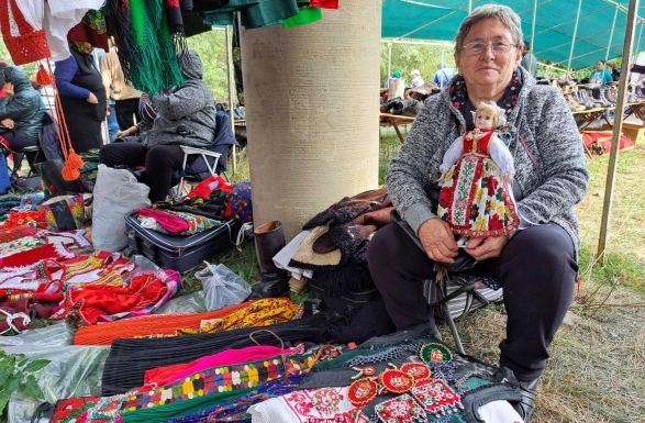 Feketetói vásár: már nem fogy úgy a népviselet, mint régebben